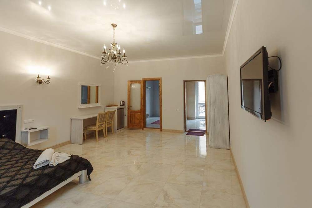 Бутик 2017 Hotell Bilhorod-Dnistrovsʼkyy Exteriör bild