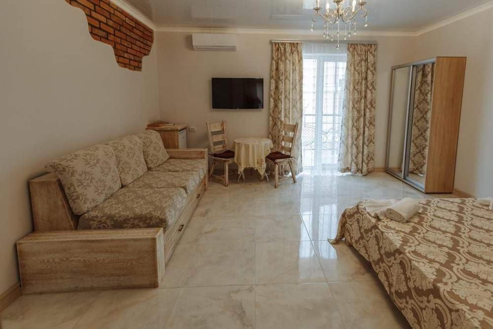 Бутик 2017 Hotell Bilhorod-Dnistrovsʼkyy Exteriör bild