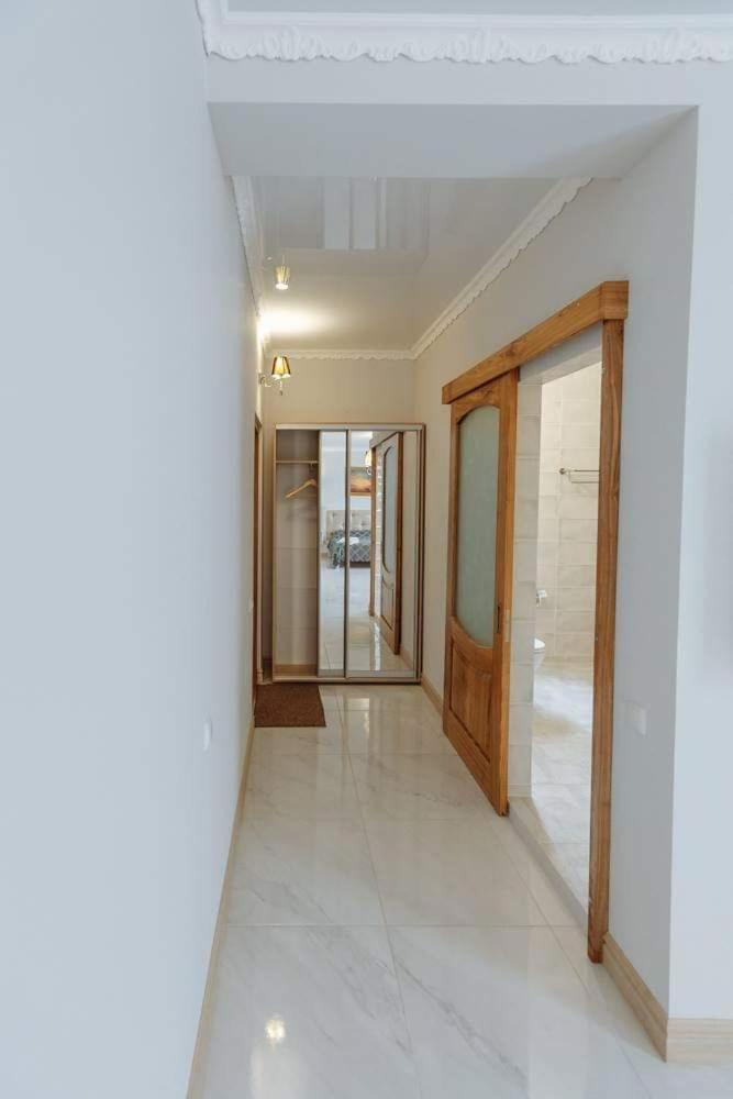 Бутик 2017 Hotell Bilhorod-Dnistrovsʼkyy Exteriör bild