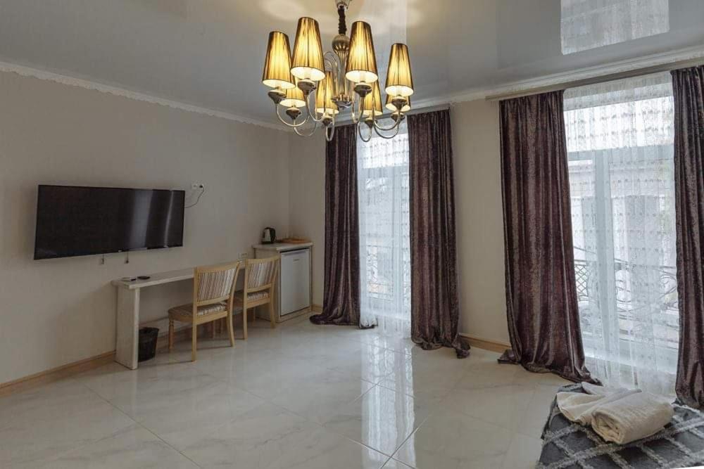 Бутик 2017 Hotell Bilhorod-Dnistrovsʼkyy Exteriör bild